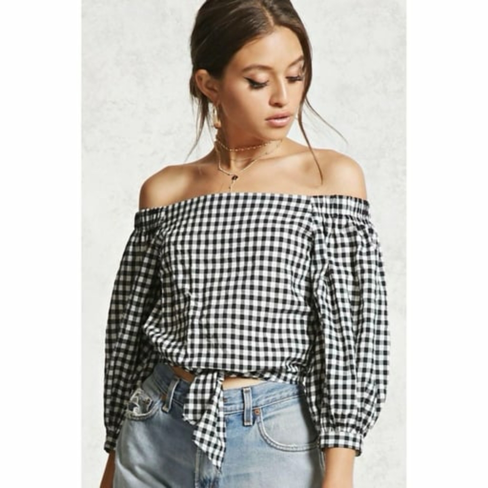 Forever 21 Womens Gingham Checkered Print Crop Top Blouse Black White Size M